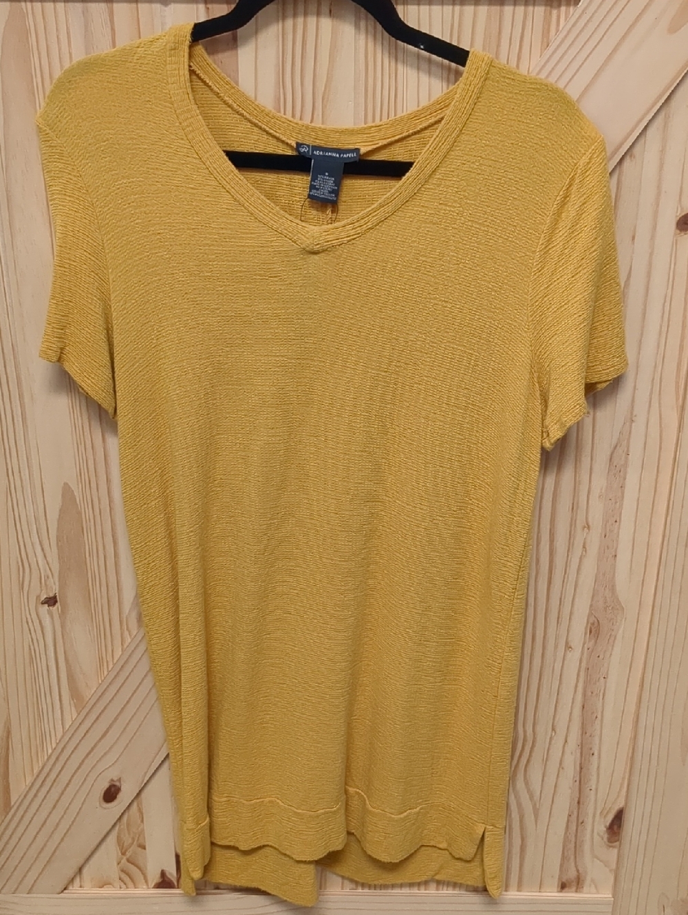 Adrianna Papell Mustard V-Neck Short Sleeve Top